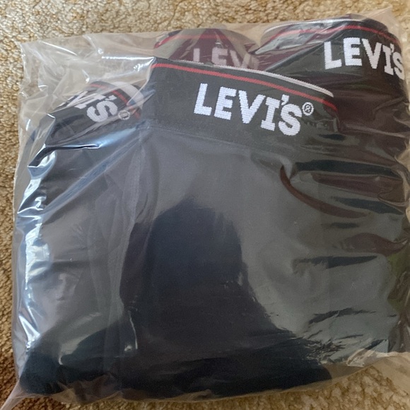 🌟Men’s: LEVI’S- Black Boxer Briefs: SZ XL (4 pack) NWOT - Picture 4 of 4